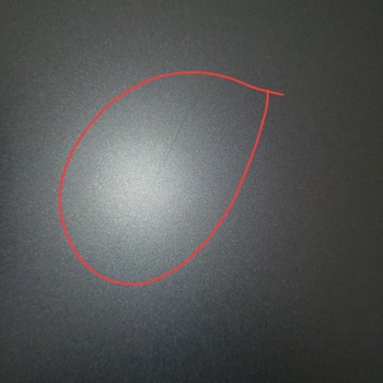Lenovo Laptop Devuelto con Arañazos sin Reparación del Servicio