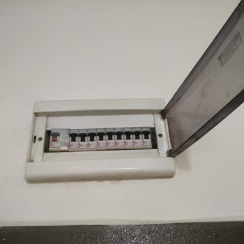 Problema de batería en mi Lenovo M7 Tablet resultó en costos adicionales