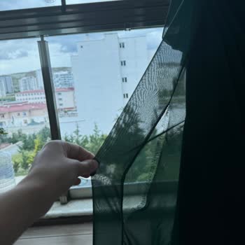 Taç Abiye Ayıplı Kusurlu Elbise Satımı