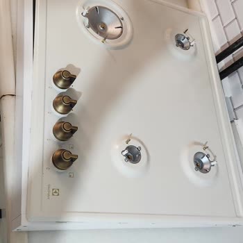 Electrolux Estufa Instalación Deficiente y Falta de Responsabilidad