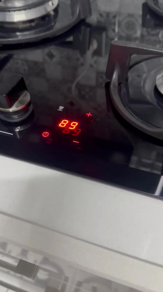 Electrolux Cocina 5 Quemadores Pantalla Falla y Pitidos Constantes Portada de vídeo