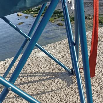 La silla de picnic Quechua de Decathlon se rompió dos veces en 2 meses