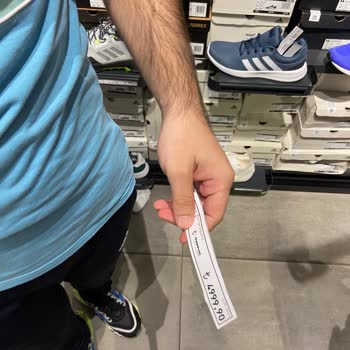 Ankara Optimum AVM Adidas Fiyat Etiket Yanlışlığı