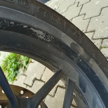 Problema de garantía con mi motocicleta Honda Forza 250