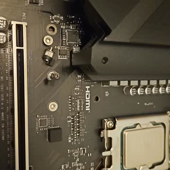 Şimşek Yazılım Kusurlu Ürünü Sıfır Diye Satıyor