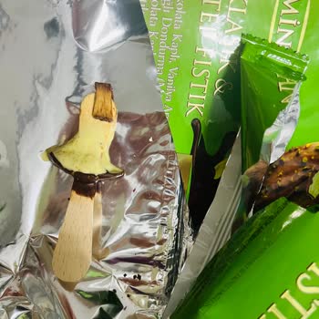 Migros Odunlu Dondurma Sevenlere