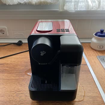 Carrefour me vendió una cafetera Tchibo Cafissimo Milk defectuosa.