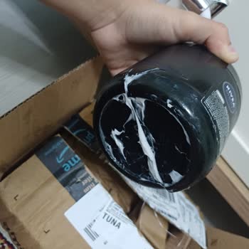 Amazondan Aldığım Ürün Patlak Geldi.