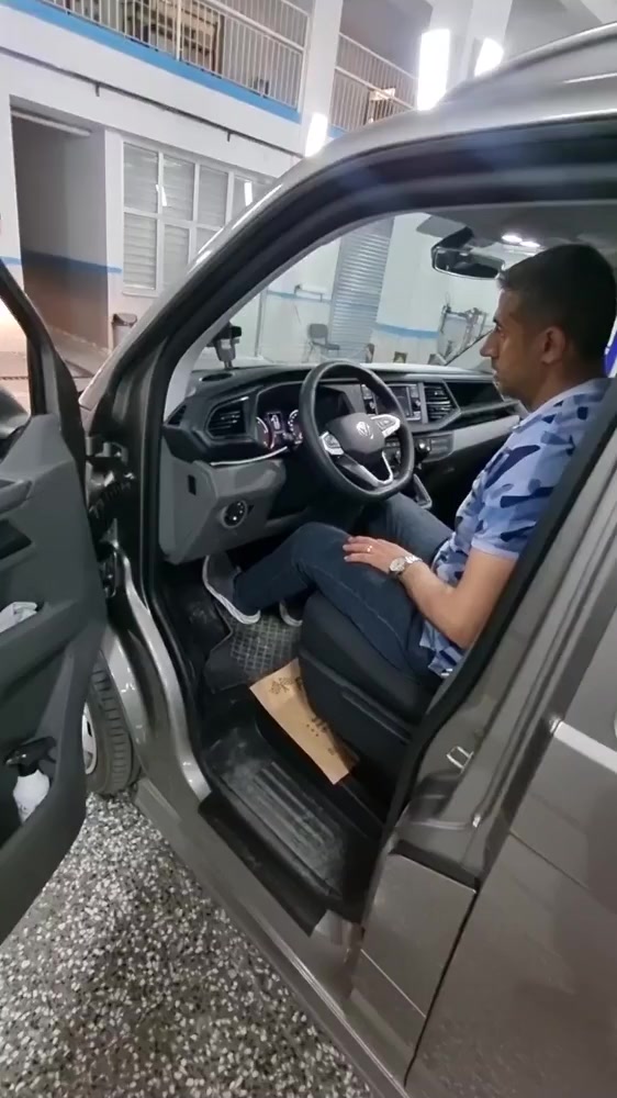 Volkswagen Transporter 2023 Ruidos No Resueltos y Negación de Servicio Portada de vídeo