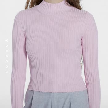 Cobro excesivo y compra no confirmada en la app móvil de Stradivarius