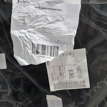 İdefix Horoz Lojistik Firmasının İade Kargoyu Israrla Almaması