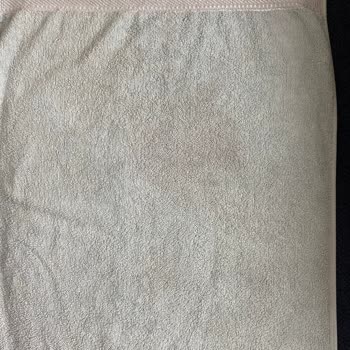 Máquina de Lavar Profilo, Ropa con Manchas Grises