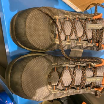 Zapatos de Trekking Columbia Deformados e Ingresados de Agua en Solo 7 Meses
