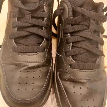 Deichmann Nike: Zapatos se Desgastan en 30 Minutos