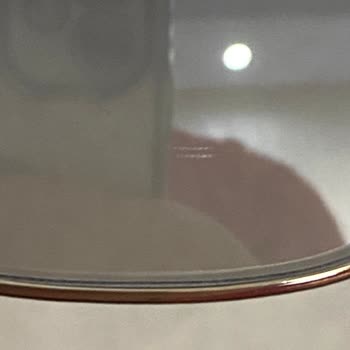 Lacoste: Gafas de sol defectuosas y mal servicio al cliente