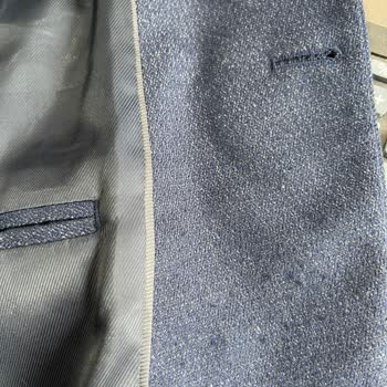 Pierre Cardin Traje Defectuoso Después de 4 Usos