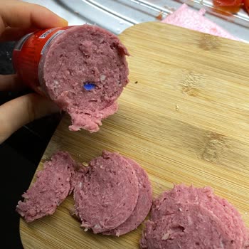 Maret Macar Salamın İçinden Plastik Parça Çıktı!