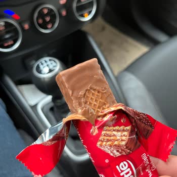 Encontré un cabello en los wafers de chocolate Nestlé