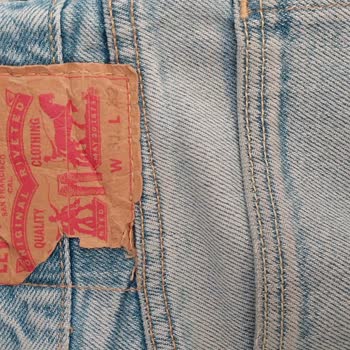 Defectos de Tela en Mis Caros Jeans Levi's