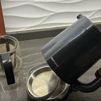 Homend Tea Maker explotó después de 3 meses – Lesión por agua hirviendo