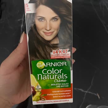 Garnier Color Naturals No. 5 Marrón Claro volvió Naranja el Cabello de Mi Madre