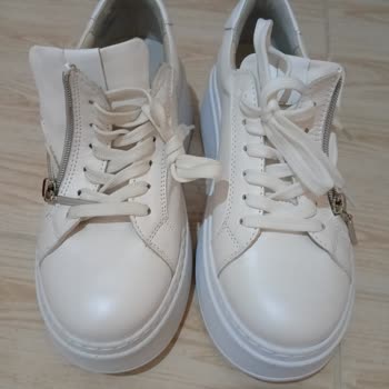 Derimod Mağazası Ayıplı Teşhir/kullanılmış Ürün Gönderdi