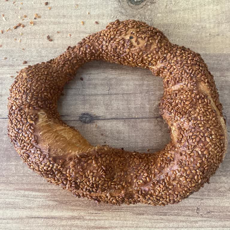 Simidçe Simit Taş Gibi