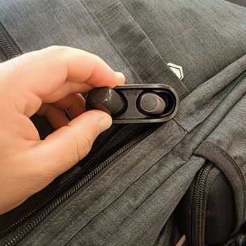 JBL Vibe 100 Tws Kulaklıklarım Sağ Ve Sol İkisi De Şarj Almıyor