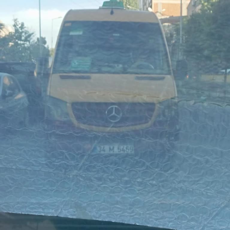 İstanbul Minibüsçüler Odası Yeşil Şapkalı Minibüs Canavarı