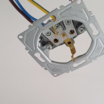 Günsan Priz Ve Anahtarlar Özellikle