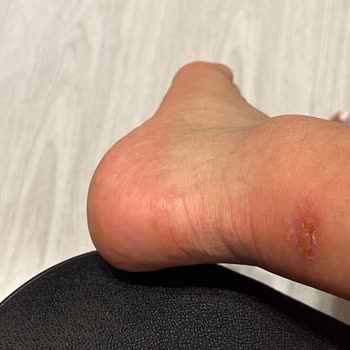 Nike Acil Dönüş Bekliyorum