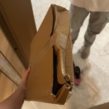 Aras Kargo Kargomu Patlak Getirdi.