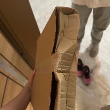Aras Kargo Kargomu Patlak Getirdi.
