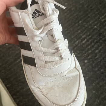 Adidas Marka Ayakkabı Deforme Sorunu