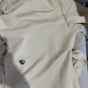 Butik Emine Yanlış Renk Ve Kirli Ürünle Hayal Kırıklığı