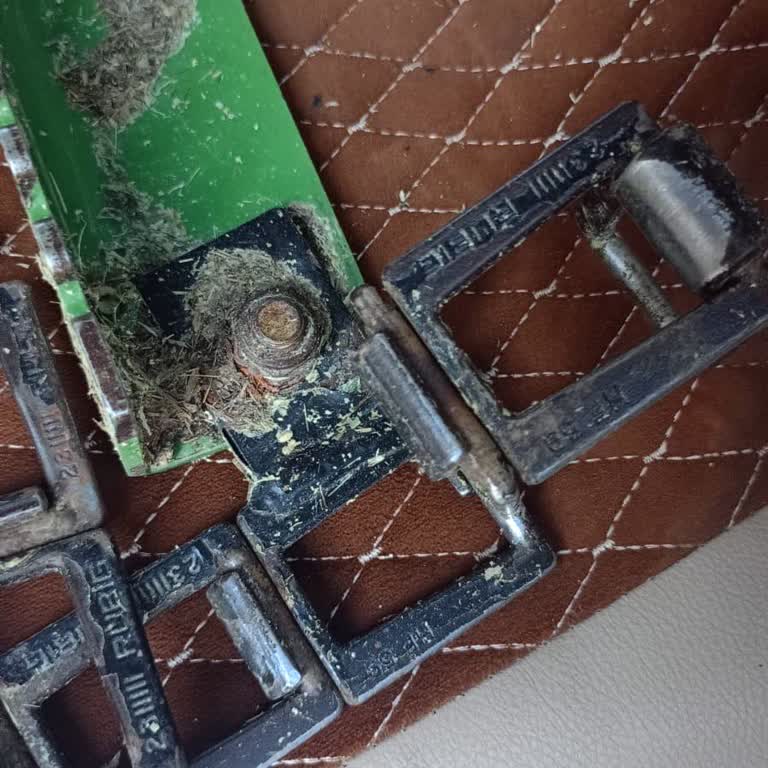 Erkunt Traktör Hisarlar Silaj Paketleme