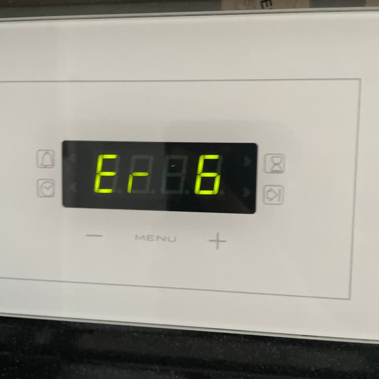 Hoover Fırın Sürekli Durup Çalışmıyor