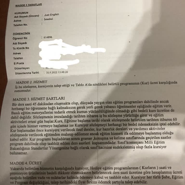 Just English Bakırköy Şubesi'nde Ek Ücret Talebi Ve Sözleşme Sorunları