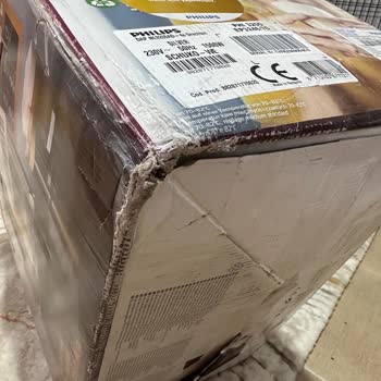 UPS Türkiye Philips Kahve Makine Mı Kırık Getirdi