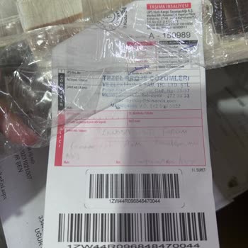 UPS Türkiye Philips Kahve Makine Mı Kırık Getirdi
