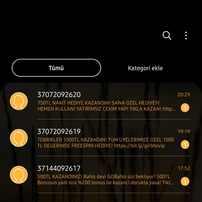 Vodafone'dan Gelen Sürekli Mesajlar Bıktırdı