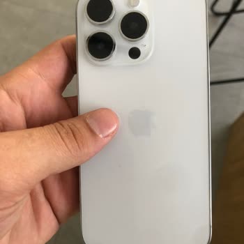 Problema de carga en mi iPhone 14 Pro comprado en Apple