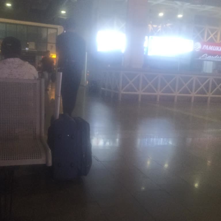 Alanyalılar Turizm Beni Antalya Da Bayan Halimle Ç. P Gibi İndirdiler