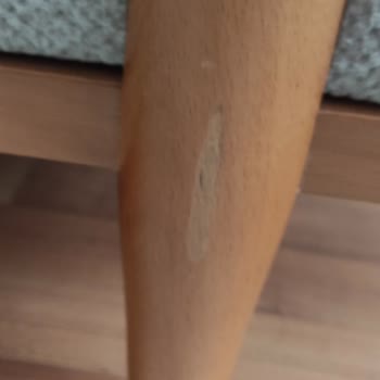 Özaydın AVM Hasarlı Getirdiği Ürünle İlgilenmiyor.