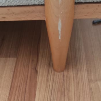 Özaydın AVM Hasarlı Getirdiği Ürünle İlgilenmiyor.