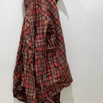 Lilyanaz_butik Yanıltıcı Alışveriş Deneyimi: Eski Püskü Kıyafetler Gönderildi