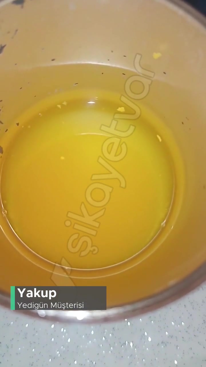 Yedigün  Pis Çıktı! videonun kapak resmi