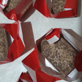 Ülker Napoliten Çikolata Bozuk Çıktı