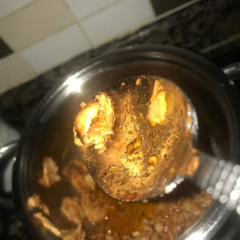 A101 Piliç Yaprak Döner İçinde Siyah Kurtlu Bir Şey