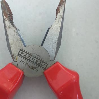 İzeltas Pense Paslanma Sorunu